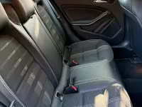 Usata Mercedes GLA180 122 CV (89 kW) 2019 Nero SUV