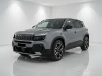 Usata Jeep Avenger Summit 101 CV (74 kW) 2025 Grigio SUV