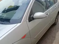 Usata Ford Focus Ghia 116 CV (85 kW) 2003 Grigio Utilitaria