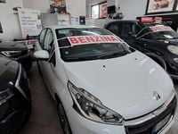 Usata Peugeot 208 Allure 82 CV (60 kW) 2018 Bianco Utilitaria