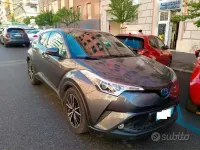 Second-hand Toyota C-HR Active 98 CP (72 kW) 2017 Gri SUV