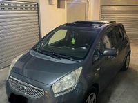 Usata Kia Venga 90 CV (66 kW) 2011 Grigio Utilitaria