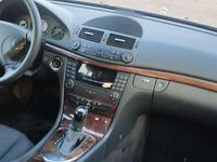 Usata Mercedes E220 Classic 150 CV (110 kW) 2006 Blu/azzurro Station wagon