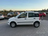 Usata Fiat Panda Dynamic 69 CV (50 kW) 2011 Bianco Utilitaria