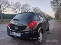 Usata Opel Corsa 86 CV (63 kW) 2011 Nero Utilitaria