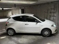 Usata Lancia Ypsilon 69 CV (50 kW) 2018 Bianco Utilitaria