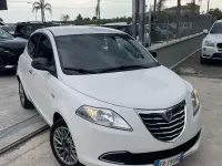 Usata Lancia Ypsilon Gold 69 CV (50 kW) 2012 Other Utilitaria