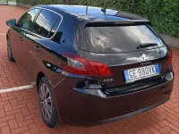 Usata Peugeot 308 Allure 131 CV (96 kW) 2021 Nero Berlina
