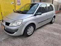 Usata Renault Scénic II 104 CV (76 kW) 2007 Grigio Monovolume
