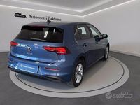 Usata VW Golf VIII Edition 150 CV (110 kW) 2024 Anemone blue metallizzato Berlina