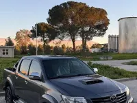 Usata Toyota HiLux 171 CV (125 kW) 2013 Grigio Pick-up