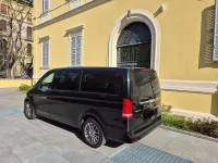 Usata Mercedes V220 AMG Line Premium 163 CV (119 kW) 2021 Nero metallizzato Monovolume