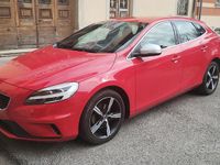 Usata Volvo V40 R-Design 119 CV (87 kW) 2017 Rosso Berlina