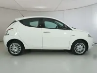 Usata Lancia Ypsilon 95 CV (69 kW) 2017 Bianco Utilitaria