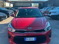 Begagnad Kia Rio 84 HK (61 kW) 2017 Röd Sedan