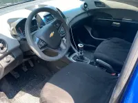 Usata Chevrolet Aveo 86 CV (63 kW) 2014 Bluazzurro Berlina