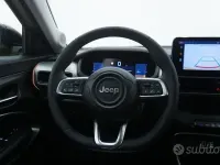Usata Jeep Avenger Summit 101 CV (74 kW) 2025 Giallo/oro SUV