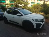 Usata Dacia Sandero 101 CV (74 kW) 2024 Bianco Berlina