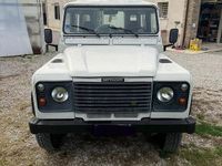 Usata Land Rover Defender 122 CV (89 kW) 2001 Bianco SUV
