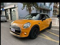 usata Mini Cooper D 1.5 Business 5p