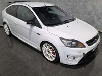Usata Ford Focus ST 226 CV (166 kW) 2008 Bianco Berlina