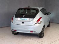 Usata Lancia Ypsilon 97 CV (71 kW) 2023 Utilitaria