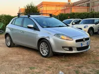 Usata Fiat Bravo Emotion 105 CV (77 kW) 2012 Argento Utilitaria