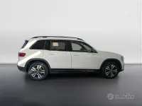 Usata Mercedes GLB200 150 CV (110 kW) 2021 Bianco SUV