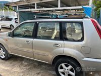 Usata Nissan X-Trail 114 CV (83 kW) 2002 Marrone SUV