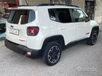 Usata Jeep Renegade 170 CV (125 kW) 2018 Bianco SUV