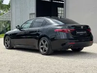 Usata Alfa Romeo Giulia Super 160 CV (117 kW) 2020 Nero Berlina