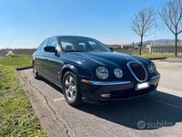 Usata Jaguar S-Type Executive 248 CV (182 kW) 2001 Blu Berlina