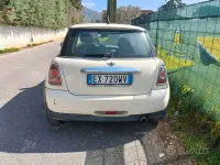 Usata Mini ONE 75 CV (55 kW) 2011 Utilitaria