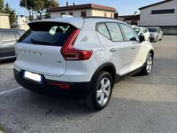Usata Volvo XC40 Momentum 129 CV (94 kW) 2021 Bianco SUV