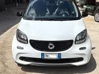 Usata Smart ForFour 71 CV (52 kW) 2016 Bianco Utilitaria