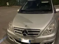 Usata Mercedes B180 Executive 116 CV (85 kW) 2011 Argento Utilitaria