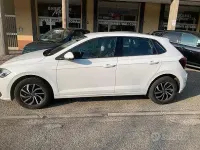 Usata VW Polo Life 95 CV (69 kW) 2023 Bianco Utilitaria
