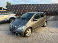 Usata Mercedes A180 Elegance 109 CV (80 kW) 2010 Grigio Berlina