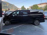 Gebraucht Mercedes V300 Premium 237 PS (174 kW) 2023 Schwarz Van / Kleinbus