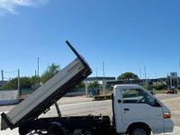 Usata Hyundai H 100 80 CV (58 kW) 2001 Bianco Utilitaria