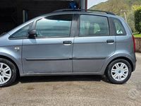 Usata Fiat Idea 95 CV (69 kW) 2004 Grigio Monovolume