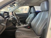 Usata Peugeot 2008 Allure 102 CV (75 kW) 2021 Bianco SUV