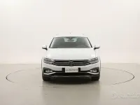 Usata VW Passat Alltrack 200 CV (147 kW) 2023 Bianco Station wagon
