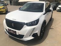 Usata Peugeot 2008 Allure 110 CV (80 kW) 2021 Bianco SUV