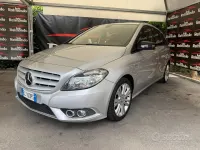 Usata Mercedes B180 109 CV (80 kW) 2012 Grigio Utilitaria
