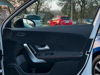 Usata Mercedes A180 AMG Line Premium 136 CV (100 kW) 2022 Bianco Berlina