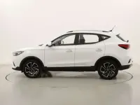 Usata MG ZS Luxury 111 CV (81 kW) 2022 Bianco SUV