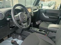 Usata Jeep Wrangler Unlimited Rubicon 200 CV (147 kW) 2016 Grigio SUV
