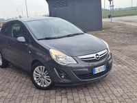Usata Opel Corsa 85 CV (62 kW) 2012 Grigio Utilitaria