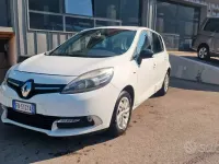 Usata Renault Scénic III LIMITED 110 CV (80 kW) 2015 Other Monovolume